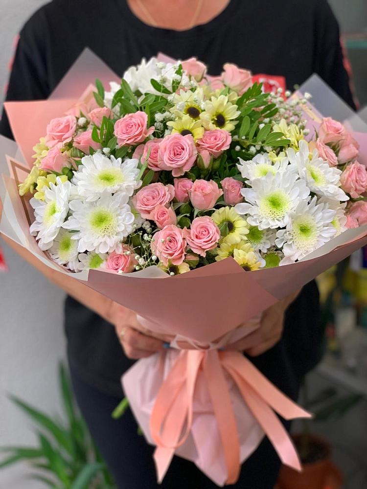 Букет цветов из: Розы и Хризантемы в Ашукино