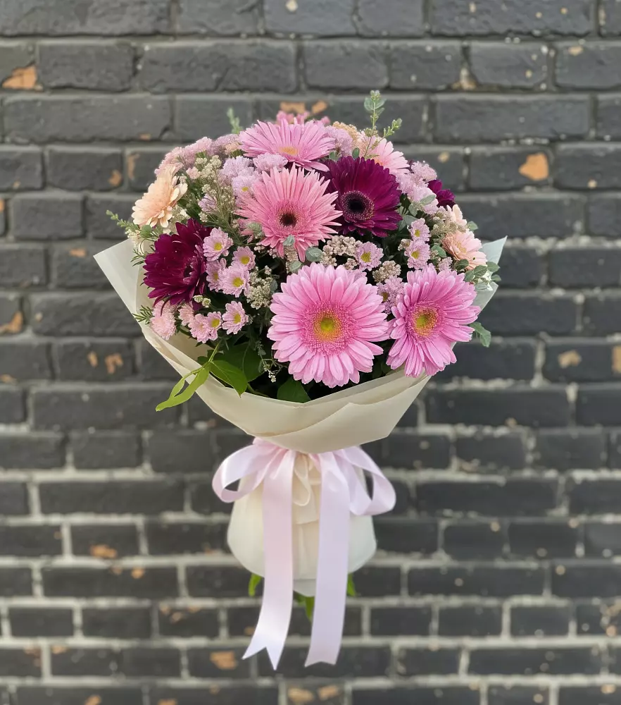 Букет цветов из: Герберы и Хризантемы в Ашукино