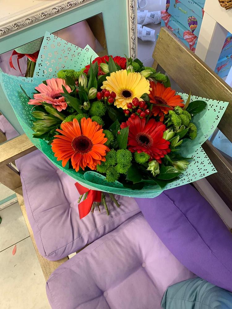 Букет цветов из: Герберы, Хризантемы и Альстромерии в Ашукино