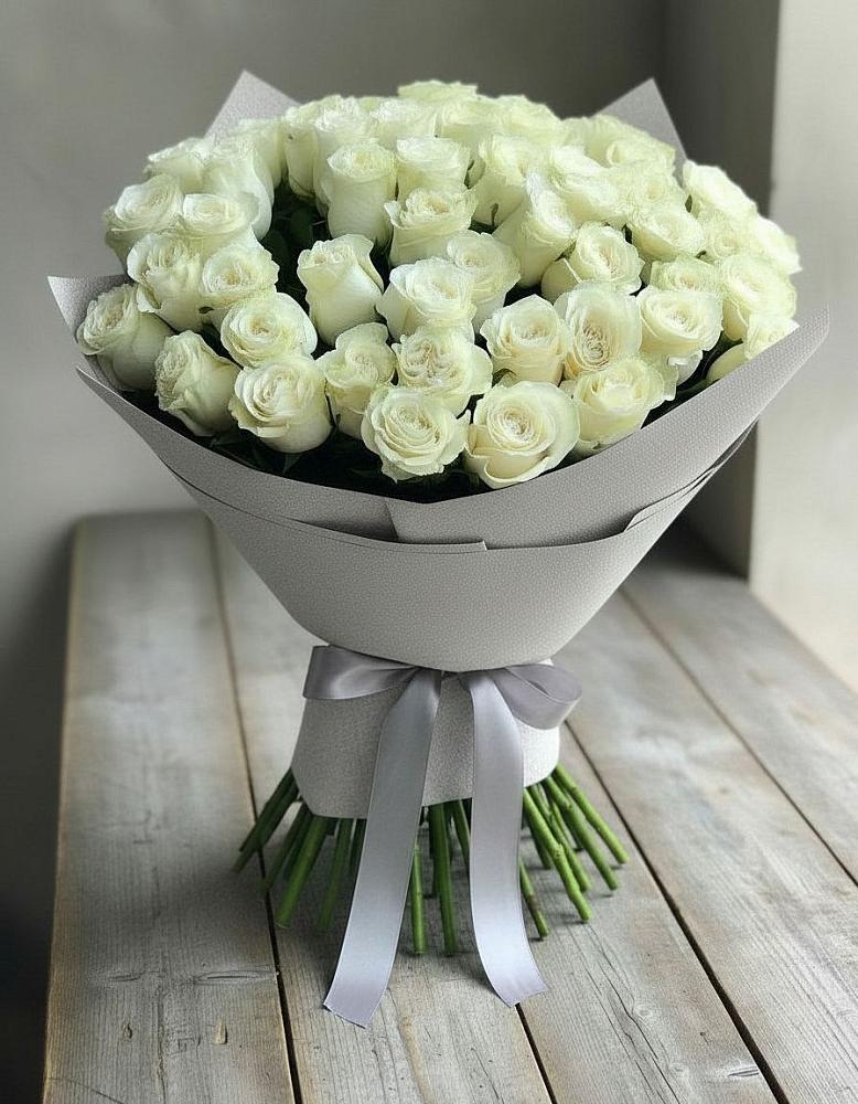 Букет 35 Белых роз в Ашукино