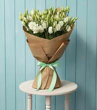 Букет цветов из:  Лизиантусы в Ашукино